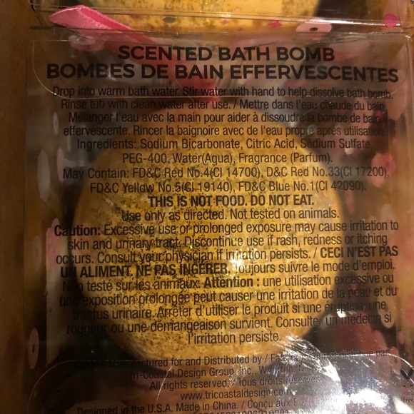 NWT set of bath bombs - Picture 3 of 5